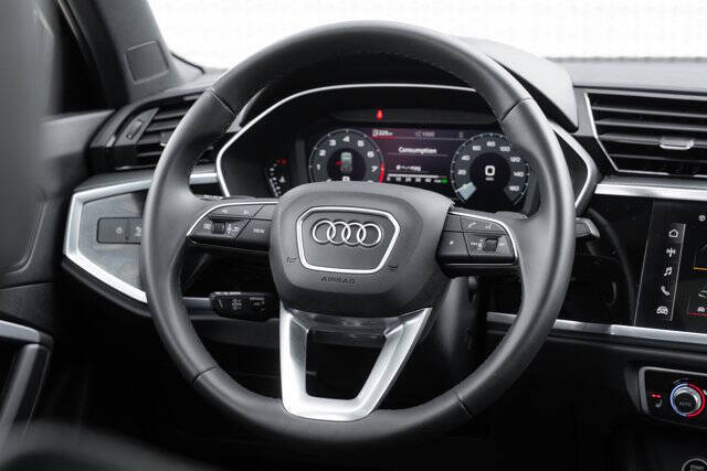2025 Audi Q3 quattro S line Premium 45 TFSI