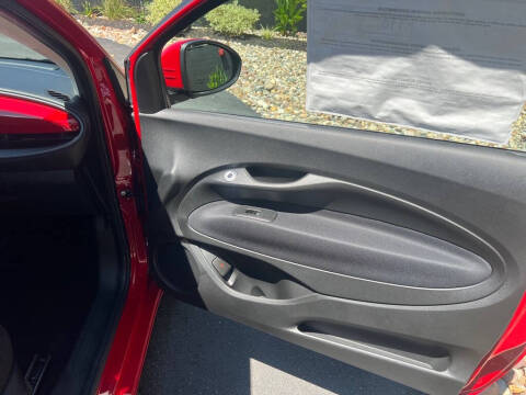 2024 FIAT 500e Inspi(RED)