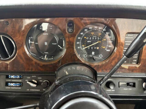 1977 Rolls-Royce Silver Shadow