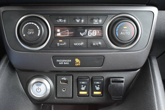 2019 Nissan LEAF S