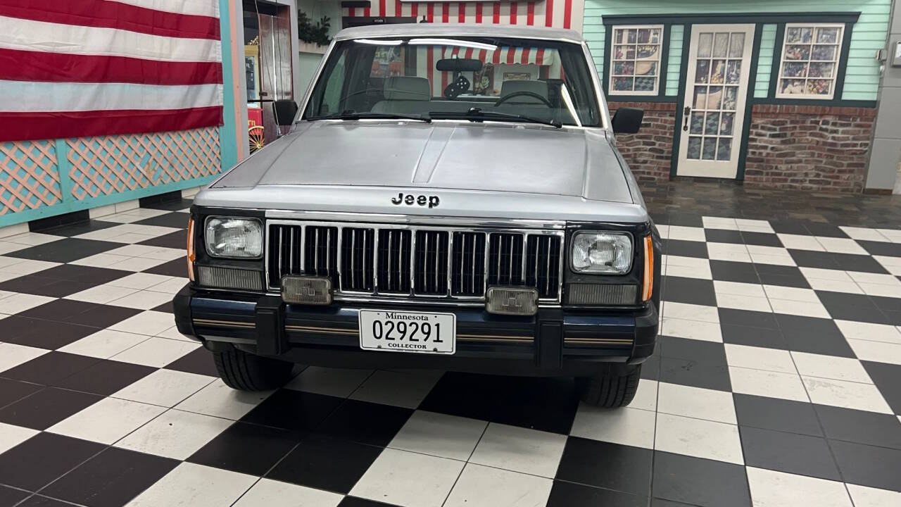 1991 Jeep Comanche 8
