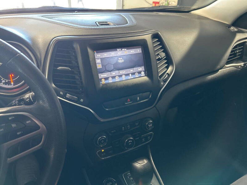 2021 Jeep Cherokee Latitude