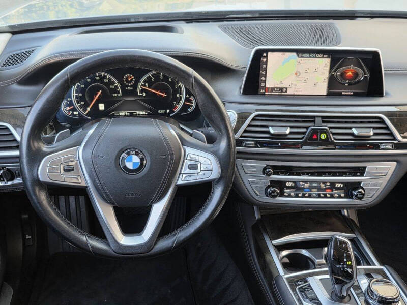 2019 BMW 7 Series 750i