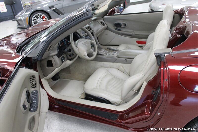 2003 Chevrolet Corvette 38