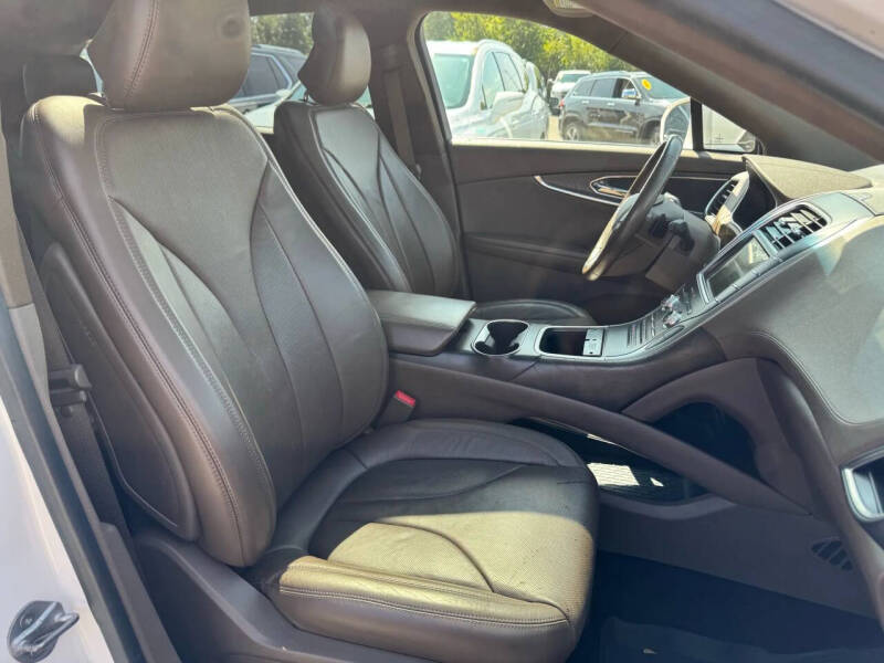 2017 Lincoln MKX Reserve