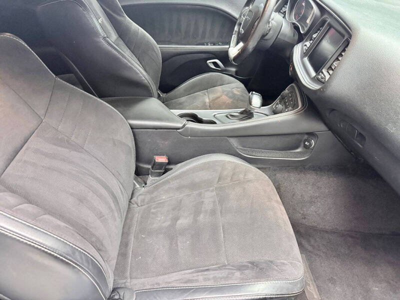 2016 Dodge Challenger SRT 392