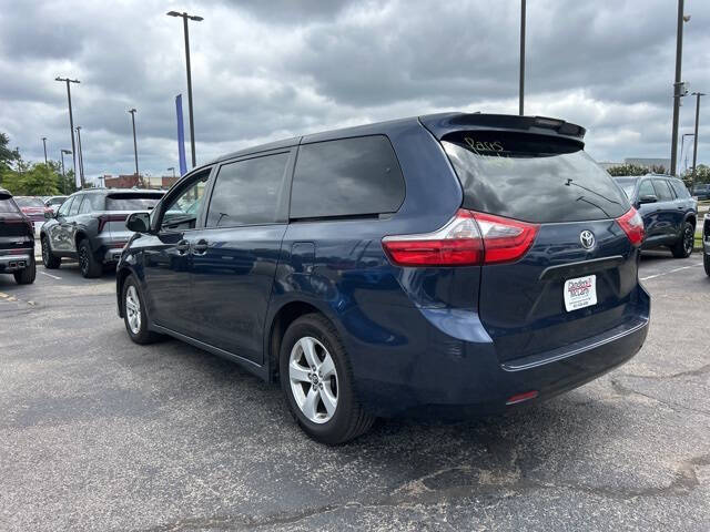 2020 Toyota Sienna L 7-Passenger