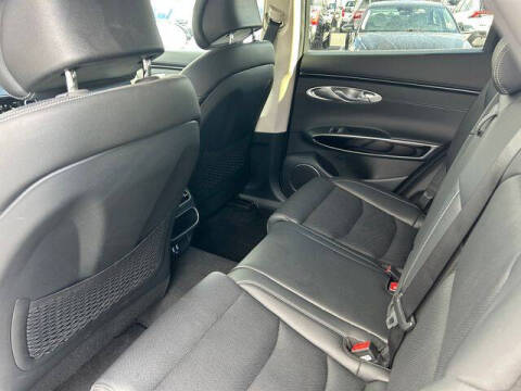 2025 Genesis GV70 2.5T Standard