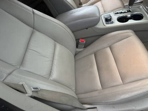 2011 Jeep Grand Cherokee Laredo