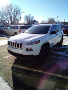 2016 Jeep Cherokee for sale at World Wide Automotive in Sioux Falls SD