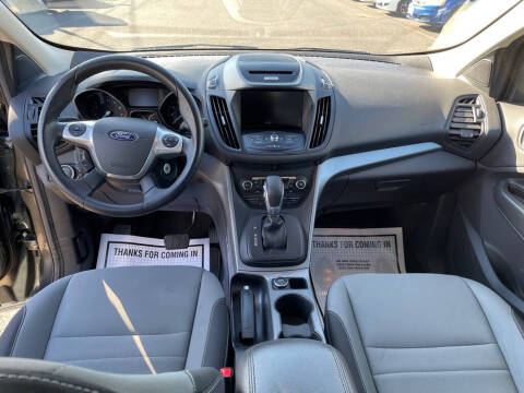 2015 Ford Escape SE