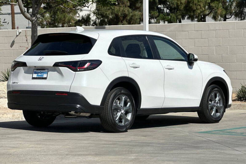 2026 Honda HR-V LX