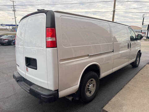 2018 Chevrolet Express 3500