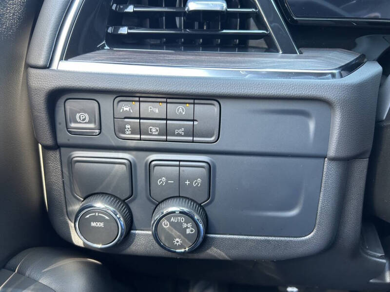 2025 Chevrolet Tahoe LS