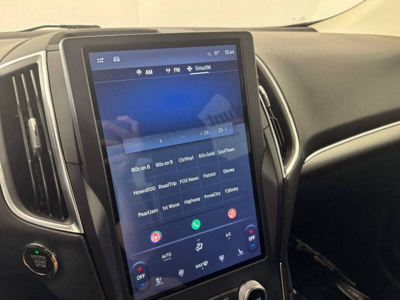 2023 Ford Edge Titanium