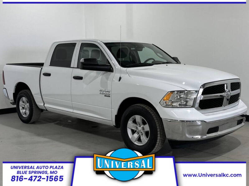 2022 RAM 1500 Classic SLT
