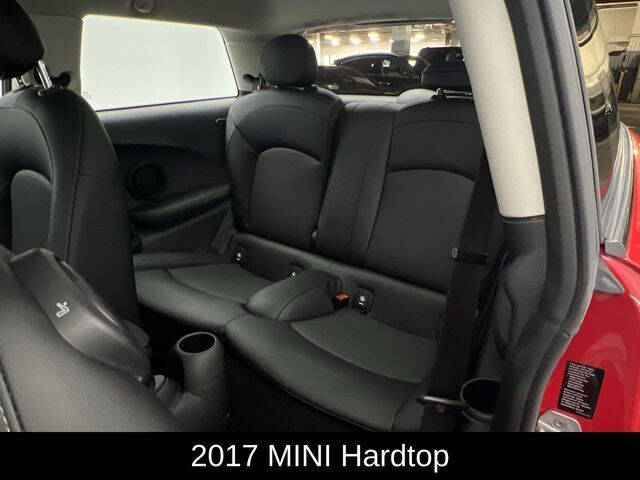 2017 MINI Hardtop 2 Door Cooper