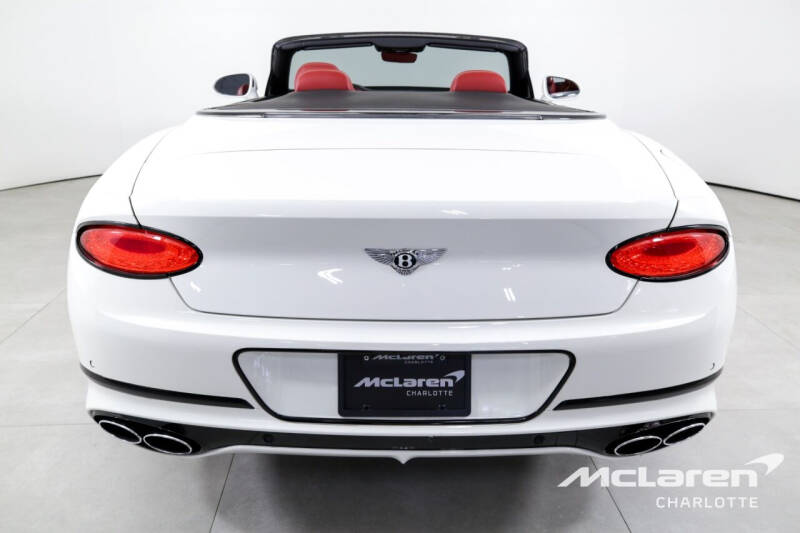 2022 Bentley Continental GTC V8