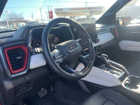 2023 GMC Canyon AT4X