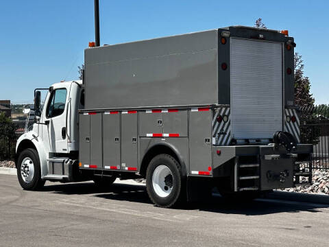 2012 Freightliner M2 106