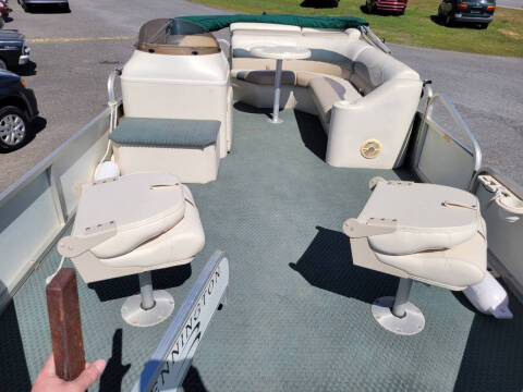 2003 Bennington 185S
