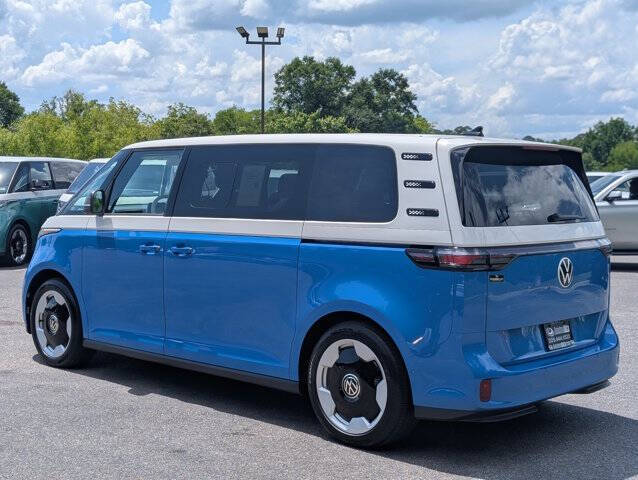 2025 Volkswagen ID. Buzz Pro S Plus