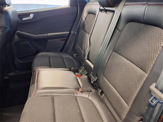 2023 Ford Escape ST-Line Select