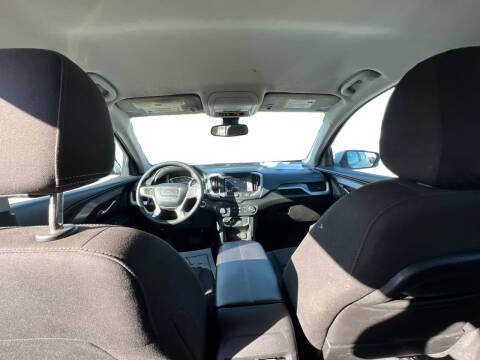 2022 GMC Terrain SLE