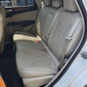 2017 Lincoln MKC Select