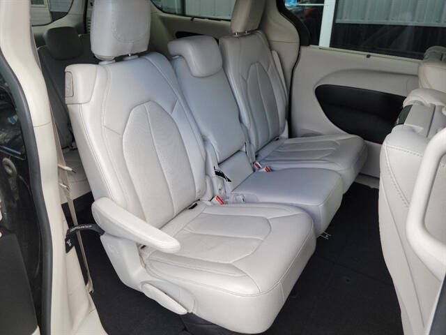 2018 Chrysler Pacifica Touring L Plus