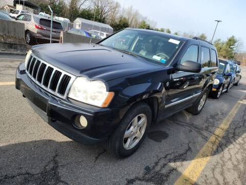 2005 Jeep Grand Cherokee for sale at Angelo's Auto Sales in Lowellville OH