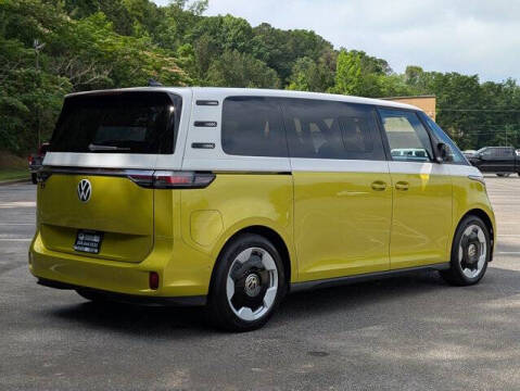 2025 Volkswagen ID. Buzz Pro S Plus