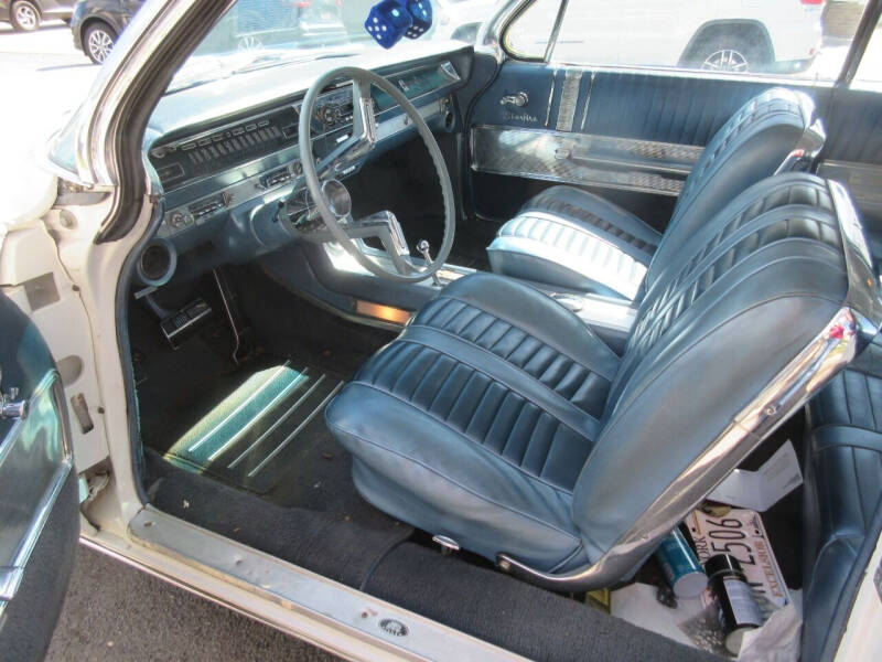 1962 Oldsmobile Starfire