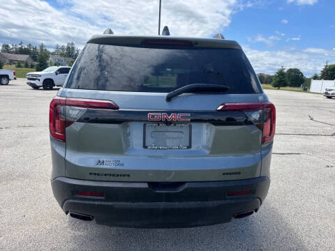 2022 GMC Acadia SLT