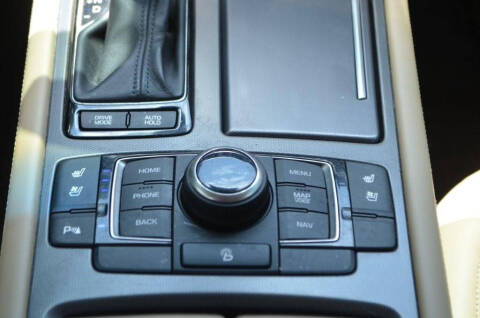 2017 Genesis G80