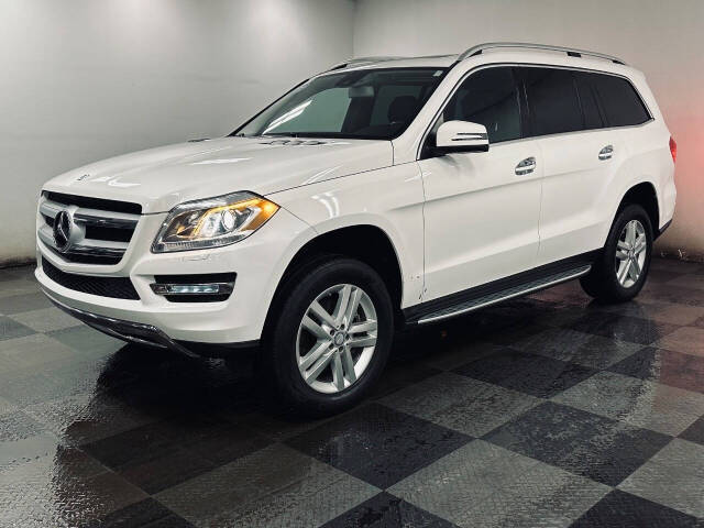 2016 Mercedes-Benz GL-Class for sale at Extreme Auto Pros in Parma Heights, OH