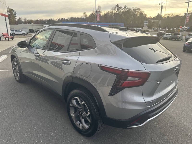2024 Chevrolet Trax LT