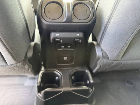 2024 Jeep Gladiator