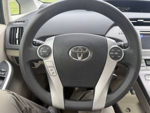 2013 Toyota Prius Two