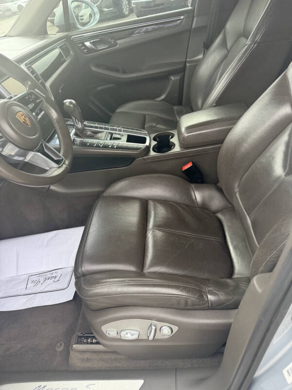 2015 Porsche Macan S