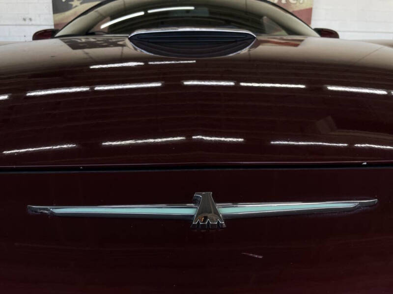 2004 Ford Thunderbird Deluxe