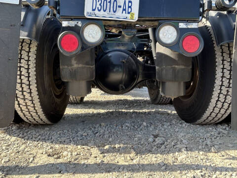 2019 Peterbilt 567 Road Tractor