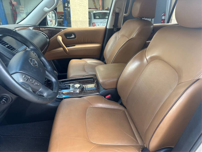 2017 Nissan Armada Platinum