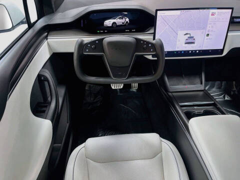 2022 Tesla Model X Plaid
