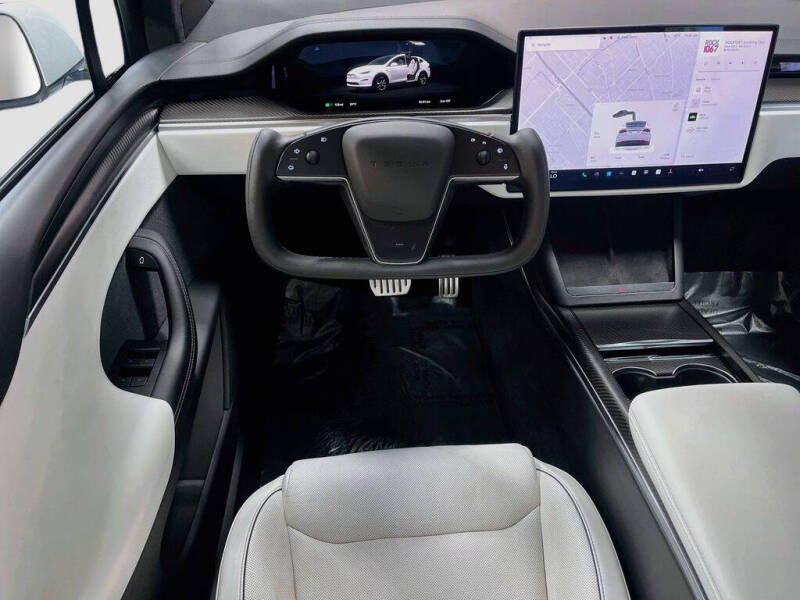 2022 Tesla Model X Plaid