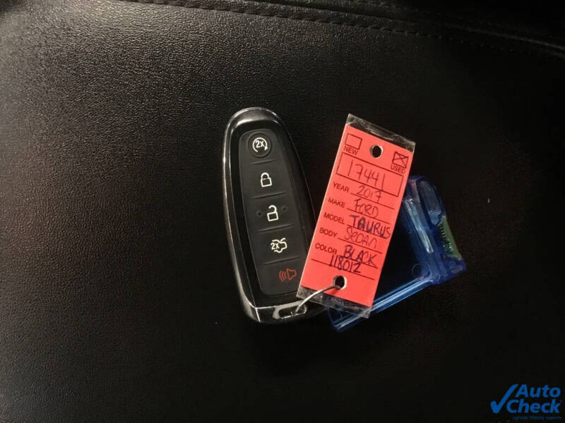 2017 Ford Taurus SHO