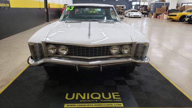 1963 Buick Riviera
