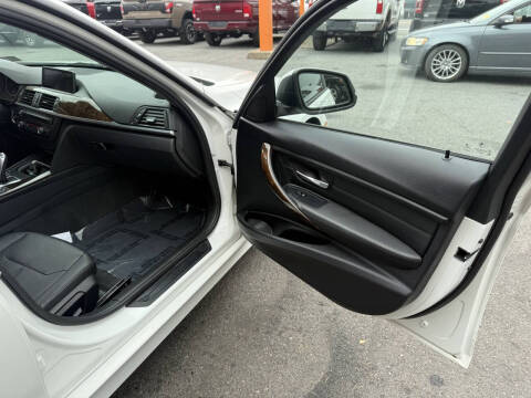 2015 BMW 3 Series 328i xDrive