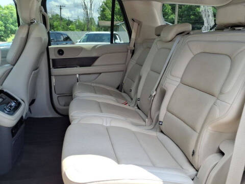 2018 Lincoln Navigator Select