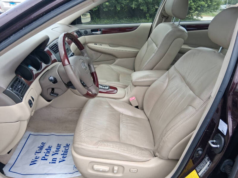 2004 Lexus ES 330